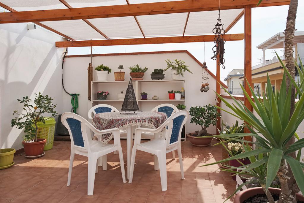 Apartamento Le Terrazze Di Angela Marina di Ragusa Exterior foto